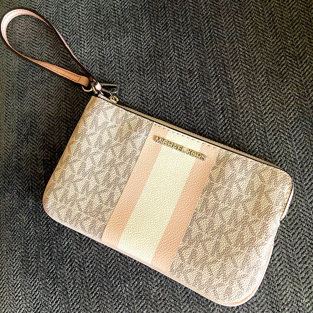 MK Wristlet